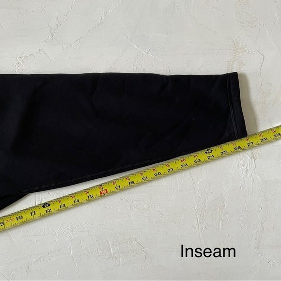 ATHLETA Altitude Tight Stretch Fleece Tight Fleece Leggings Black Size 2X - Picture 9 of 13